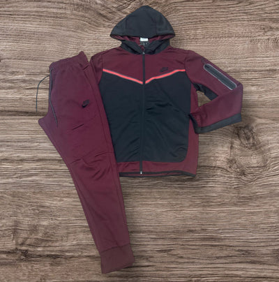 Nike Unisex sweat suits W/hoodie