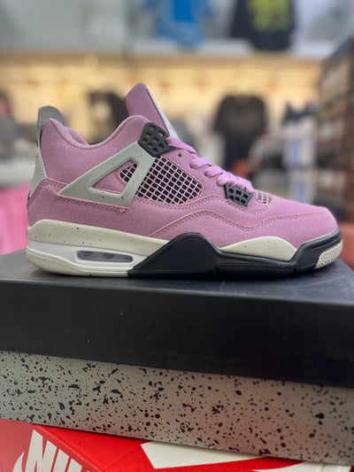 UNISEX - COMPLETE NIKE SWEATSUIT SET W/SHOE'S*********