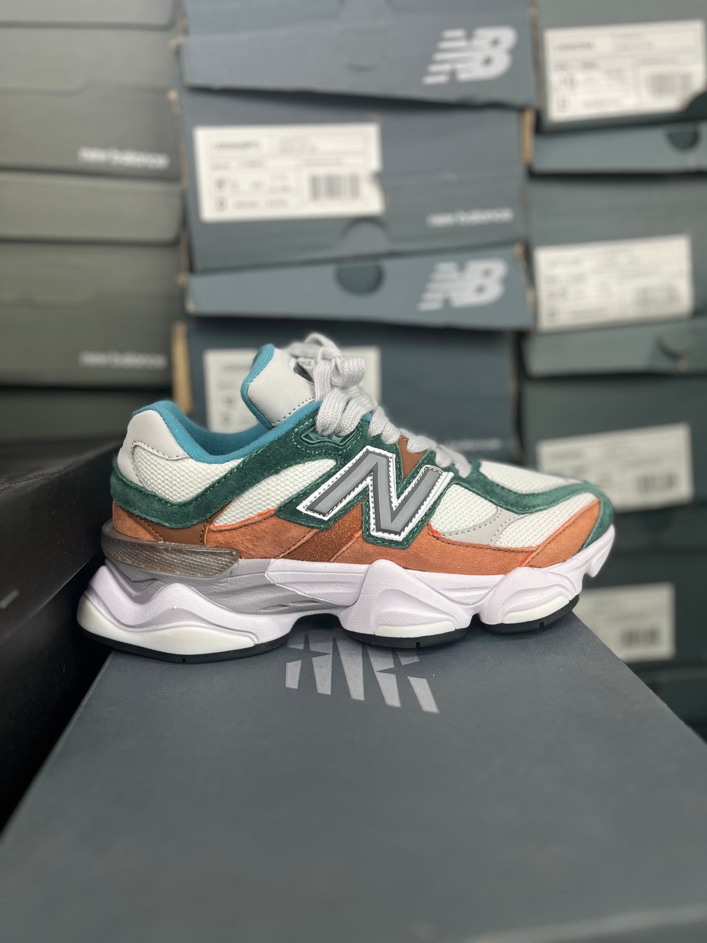 NEW BALANCE 9060*******