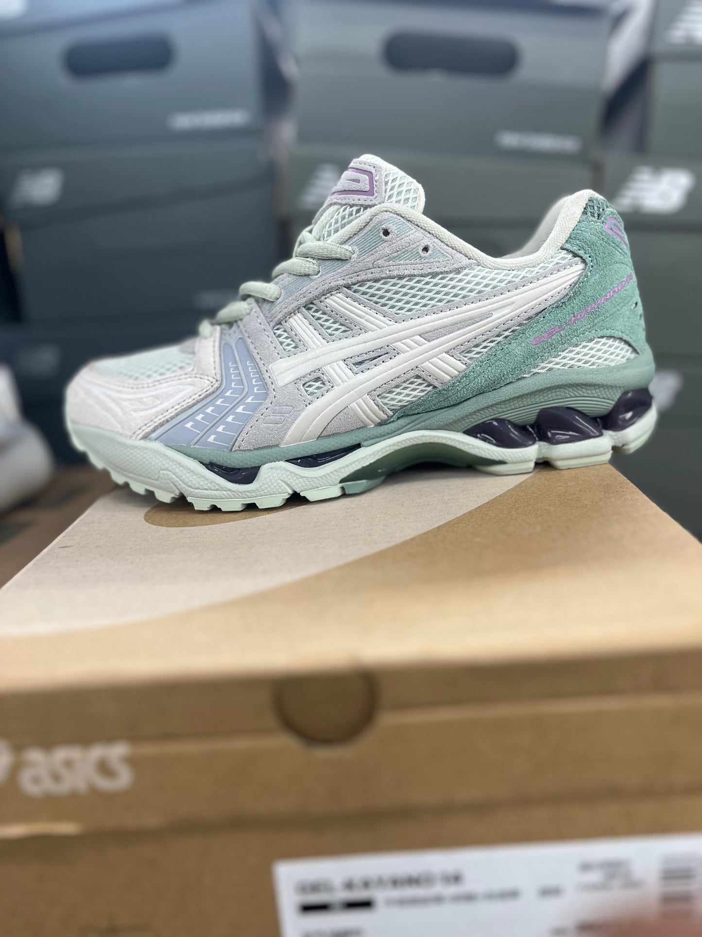 ASICS GEL- KAYANO 14”