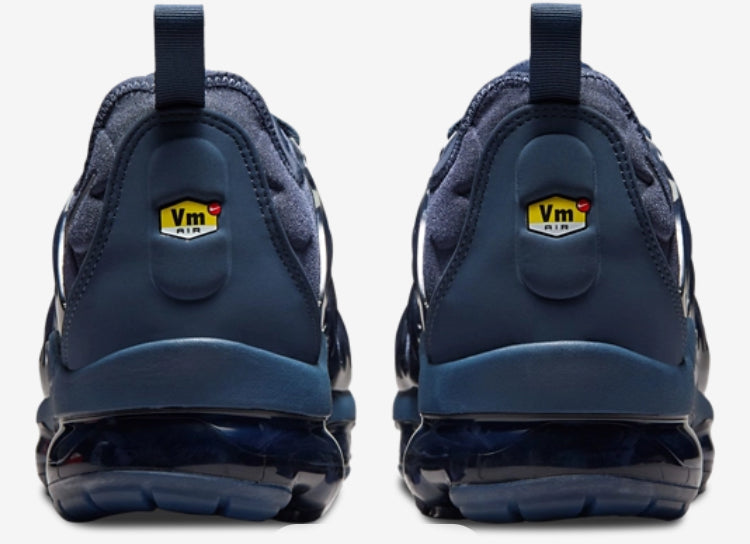 UNISEX -  NIKE COMPLETE SWEAT SUIT W/SHOE'S*********