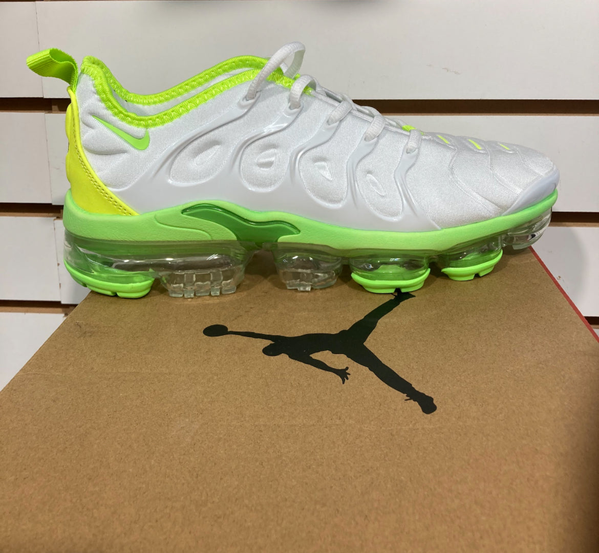 Nike Air VaporMax Plus "Tennis Ball"