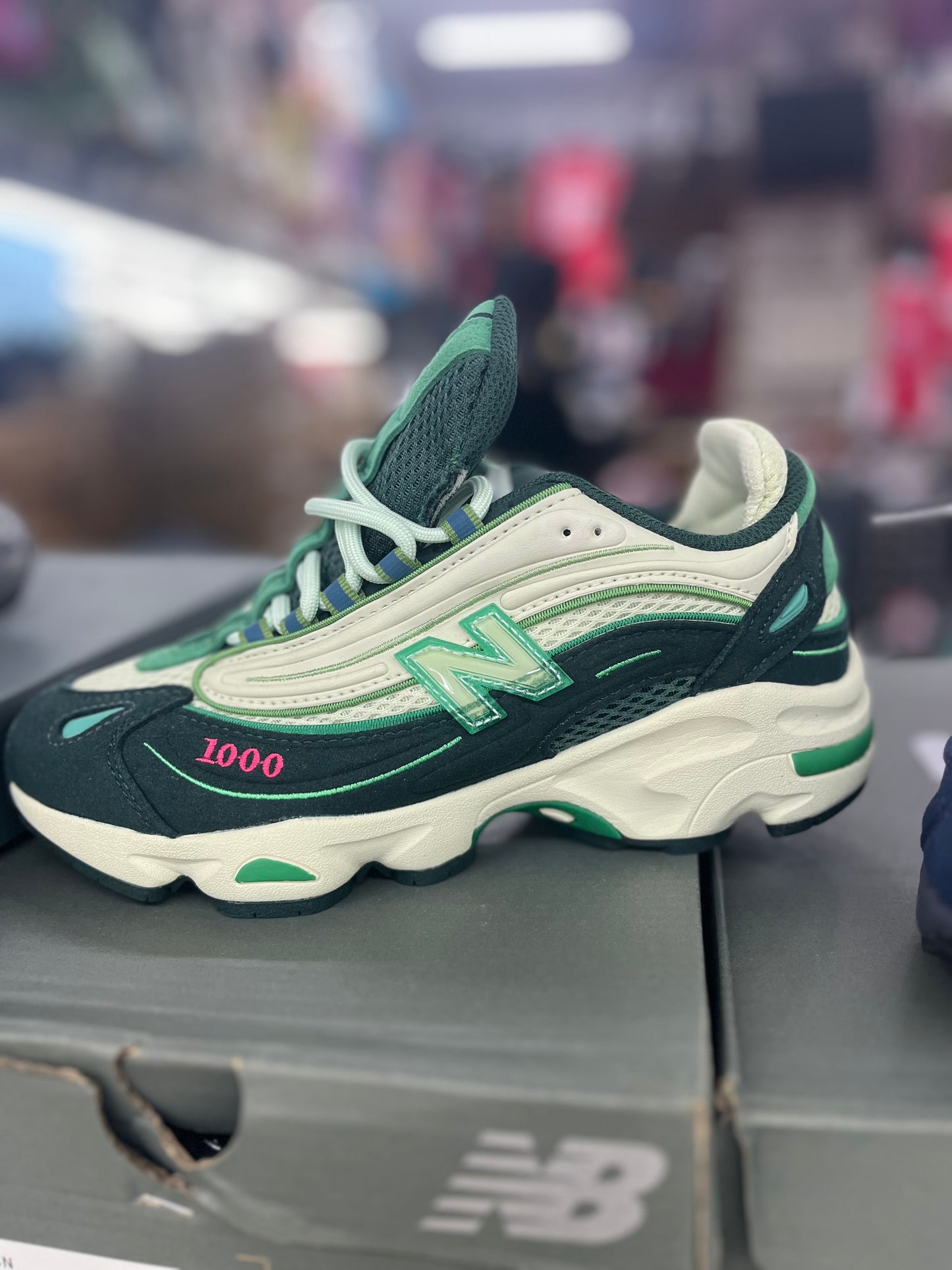 NEW BALANCE 1000****CONCEPTS MILE